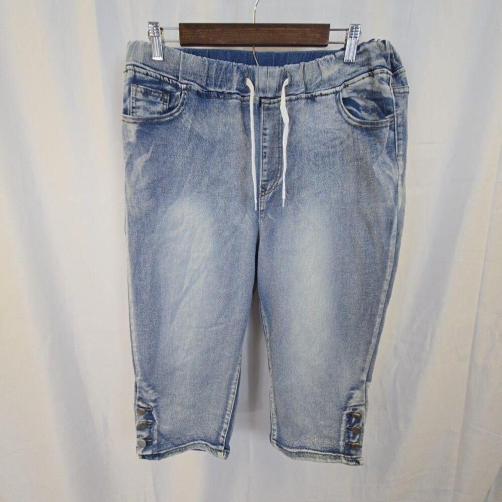 Capri Jeans Womens 1XL Blue Light Wash High Rise Relaxed Stretch Denim Pants